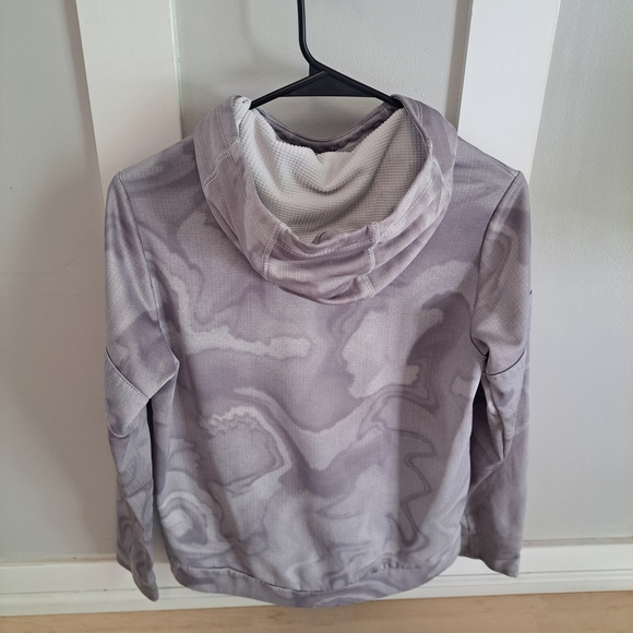 Nike Youth Large Dri-Fit Gray Camo Pullover Hoodie - Picture 5 of 5